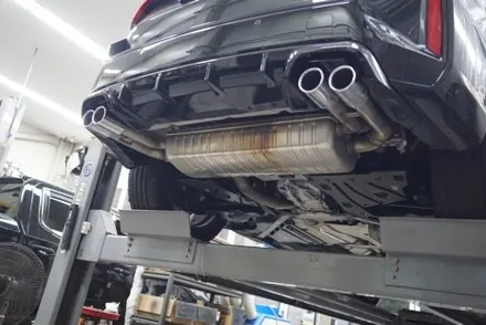 BMW X1 M35i 배기 튜닝, 중통 엔드 개조 작업으로 스포티한 팝콘 사운드 완성! / 서울 동작