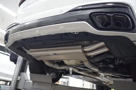 BMW X7 M60i 배기 튜닝, 브릴란테 가변 배기＆미드 파이프 작업 / 서울 동작
