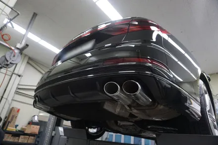 AUDI S8 배기음 튜닝 굵직한 천둥 8기통 배기음 제대로 실현하였습니다. / 아우디 / S8 / 서울 동작구
