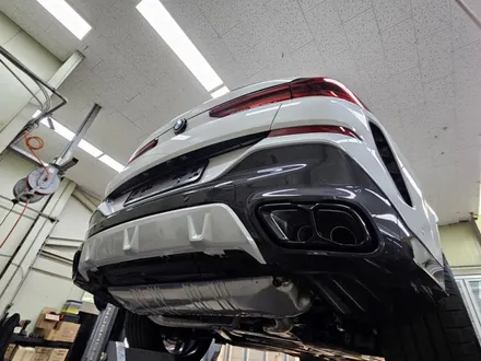 BMW X6 M60i 배기 튜닝 신차 출고 배기음 튜닝 중통 모듈 작업기 / 서울 동작