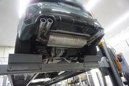 BMW X1 M35i 배기 튜닝, 중통 엔드 RW 가변 모듈 작업기 / 서울 동작
