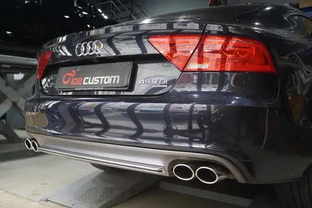 아우디 A7 45TDI 배기튜닝 뒤태와 사운드를 완벽하게 S7스타일 디퓨져 아우디S 머플러 팁＆쿠바텍 사운드부스터 마세라티 배기음 스피커 2발 장착 / 서울 동작