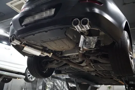 BMW F12 640i 배기튜닝 중후한 사운드 입히기 온/오프 가능한 가변배기시스템 커스텀 앤드 듀얼 실버 머플러 팁 장착 / 서울 동작