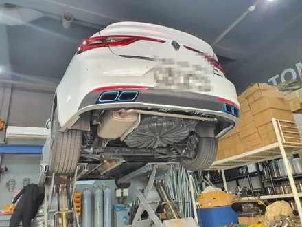 SM6 배기 튜닝 구조변경 필요 없는 순정형 듀얼 배기 AMG 티탄블루 사각 머플러 팁 장착 / 서울 동작