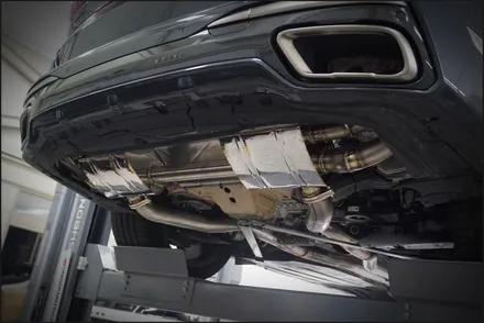 BMW G07 X7 M50i 진짜가 나타났다.. 이게 진짜 찐 팝콘 배기음이지... / 서울 동작