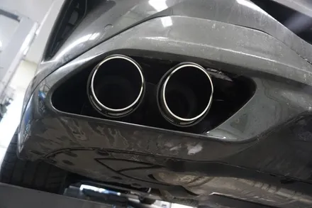 BMW M850i 배기 튜닝 2-30% 사운드 증폭 중통 ＆ 보펜 모듈 JSR 103파이 카본 머플러 팁 작업 / 서울 동작