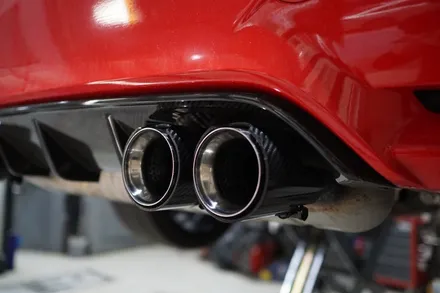 BMW F82 M4 튀태 드레스업 배기 튜닝 카본 듀얼 머플러 팁 장착 / 서울 동작