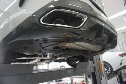 BMW 840i 배기 튜닝 스포티한 배기음을 원하신다면 필수입니다. 20% 증폭 중통 작업기 / 서울 동작