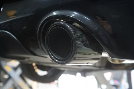 BMW Z4 35is 배기튜닝 완벽한 사운드로 감성가득채우기! 커스텀앤드 카본 머플러 팁 적용 / 서울 동작