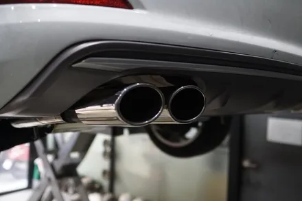 아우디 A3 35TDI 배기튜닝 보다 돋보이는 뒤태 완성 S3스타일 디퓨져 이식 커스텀 엔드 s머플러팁 장착 / 서울 동작