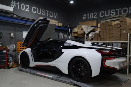 BMW I8 배기 튜닝 귓가를 달콤하게 만드는 사운드 세팅 쿠바텍 사운드부스터 마세라티 모듈 블루투스 버전 적용 / 서울 동작