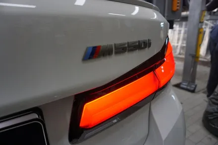 BMW M550i 배기 튜닝 완벽 팝콘 사운드 중통 소음기 교체, 보펜 모듈 장착 / 서울 동작