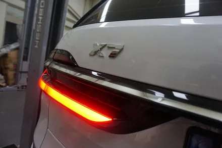 신형 BMW X7 M60i 웅장한 배기음 중통 작업 역시 102커스텀입니다! / 서울 동작