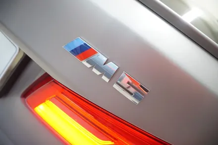 BMW F90 M5 V8 호랑이 배기 튜닝 중통, 보펜 모듈 작업기 / 서울 동작구