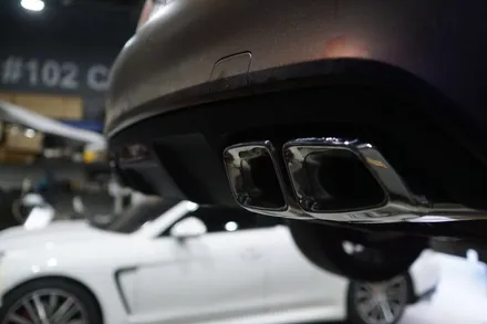 벤츠 CLS63AMG 배기 튜닝 웅장함을 담아내는 커스텀 배기 작업기 / 서울 동작