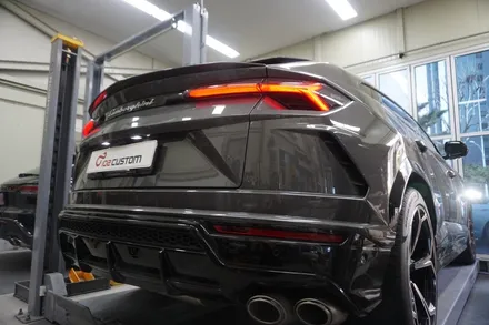 람보르기니 우루스 V8 황소 배기 튜닝 아크라포빅 머플러 ＆ 모듈 작업 진행하였습니다. / 서울 동작구