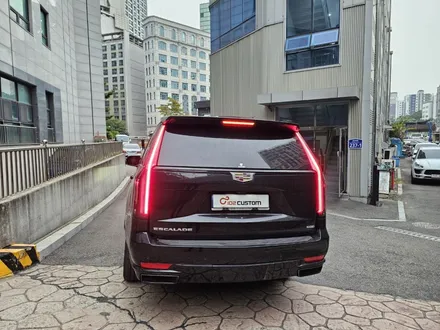 에스컬레이드 배기 튜닝 럭셔리 SUV 고품격 8기통 사운드 완성 / 서울 동작