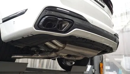 BMW X7 M60i 배기 튜닝, 브릴란테 가변 배기＆미드 파이프 작업 / 서울 동작