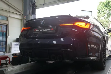 BMW 신형 M4 컴페티션 쿠페 지리는 팝콘 배기음..! / 서울 동작