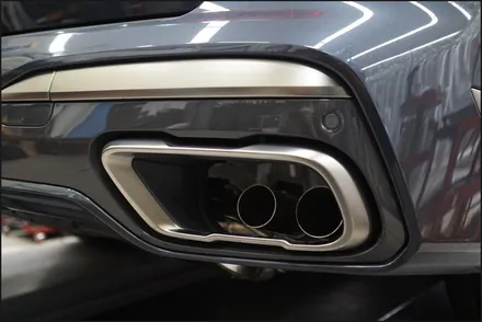 BMW G07 X7 M50i 진짜가 나타났다.. 이게 진짜 찐 팝콘 배기음이지... / 서울 동작
