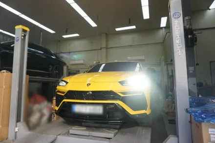 람보르기니 우루스 배기튜닝 V8 강력한 사운드 30% 증폭 가변 모듈 작업기 / 서울 동작