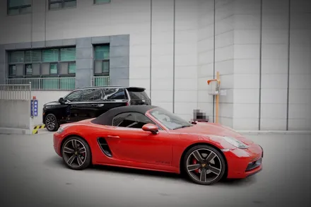 포르쉐 718 박스터 GTS 4.0 배기 튜닝 꼭 필요한 모듈 작업으로 확실한 배기음 세팅하였습니다 / 서울 동작구
