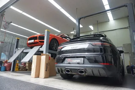 포르쉐 카이엔 터보 GT 배기 튜닝 가변 모듈 적용기 (아크라포빅 배기 옵션) / 서울 동작구