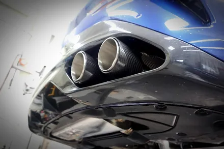 BMW M850i 8기통 배기 튜닝 구조변경NO 브릴란테 카본 머플러 팁 장착을 모두 완료하였습니다. / 서울 동작구