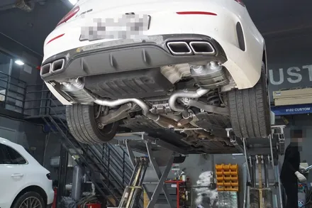 벤츠 W205 C63AMG 배기 튜닝 온/오프 가능한 가변 배기 시스템 순정 가변 버튼 연동 작업 / 서울 동작