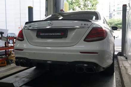 벤츠 W213 E63AMG 브라부스 카본 디퓨져, 브라부스 배기 시스템 적용 / 서울 동작