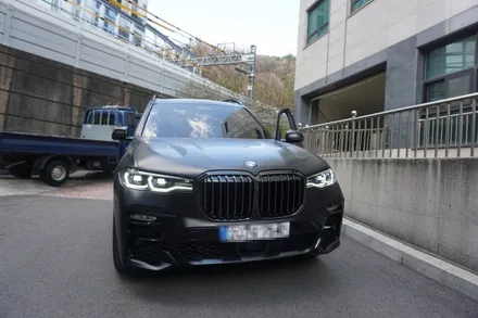 BMW X7 M50i 국룰 배기 튜닝 중통 작업 ＆ 보펜 모듈 세팅하였습니다! / 서울 동작