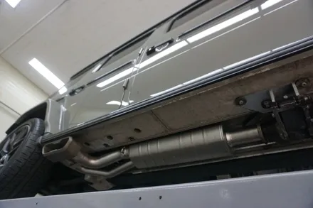벤츠 W464 G63AMG , 명품 배기 아크라포빅 배기 튜닝 시공! / 서울 동작구