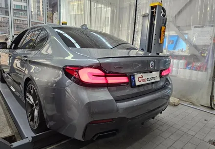 BMW M550i 배기 튜닝 중통 보펜 모듈 작업으로 V8 살벌한 배기음 완성하였습니다. / 서울 동작