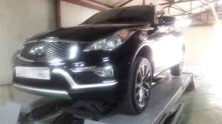 [대전휠복원][써니휠] 인피니티 QX50 19인치 다이아몬드커팅 휠복원 / 대전 유성구 노은동