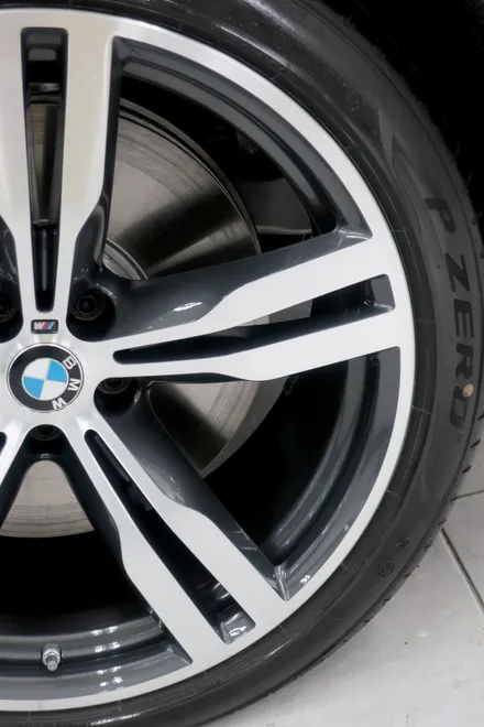 마포구 휠 복원 BMW 6그란 투리스모 20인치 다이아 커팅 휠 복원 / 서울 마포구 성산동