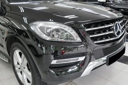 마포구 ML350 전에는 덴트,광택 복원을 오늘은 썬팅작업 합니다 / 서울 마포구 성산동