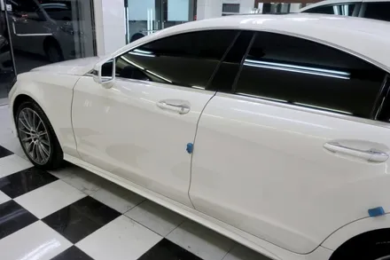 마포구 상암동 주변에 덴트 전문점에서 벤츠 CLS400 선팅도 전문 / 서울 마포구 성산동