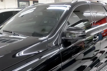 마포구 ML350 전에는 덴트,광택 복원을 오늘은 썬팅작업 합니다 / 서울 마포구 성산동