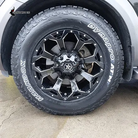 장착후기:)모하비 타쿠마 어솔트 XD 17인치 사제휠 / / 전주시 덕진구