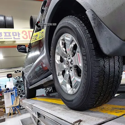 장착후기:)모하비 타쿠마 어솔트 XD 17인치 사제휠 / / 전주시 덕진구