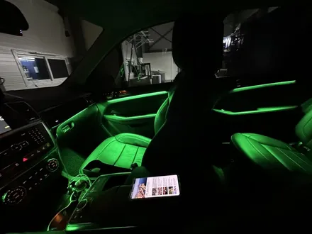 벤츠 ML350 무빙 엠비언트 시공  이천 경기광주 [ 카본클럽 ] / 여주,이천,경기광주,용인,강원원주