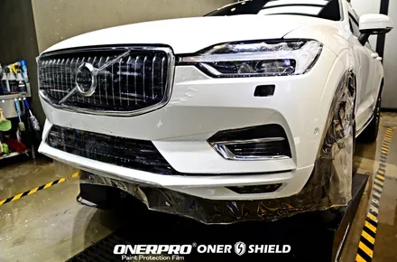 볼보 XC60 크리스탈화이트메탈릭 신차에 보호할수 있는 모든것 PPF, 세라믹코팅, 가죽코팅 / 수원 팔달