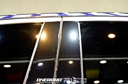벤츠 E300 브릴리언트 블루 인증 중고차 전체PPF 가 부담스럽다면, 딱 필요한부분만~~ 부천PPF / 수원 팔달