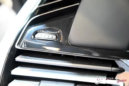 용인PPF BMW X5M 실내 보호를 위한 프로젝트 3 스튜디오 수원센터의 혁신적 PPF 솔루션 / 수원 팔달