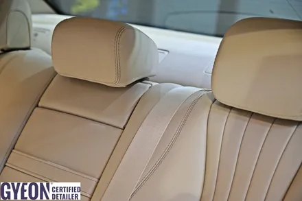 벤츠 E300e 특별한 인테리어 옵션 차량에 꼭 필요한 가죽코팅 (feat` 기온쿼츠 레더쉴드) / 수원 팔달