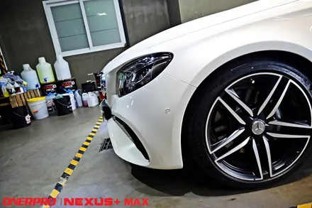 벤츠 E63 AMG 폴라화이트 2년 운행한 차량도 가능한 카본 인테리어 실내PPF / 수원 팔달