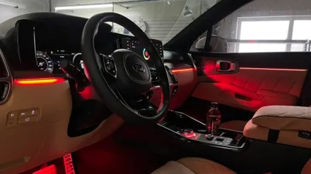 쏘렌토 MQ4 순정엠비언트가 있는데 왜케 허전하지?? 야무진튜닝에서 엠비언트 시공 받고 갬성있게 주행해보자!! / 경기 광주,용인,하남