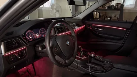 bmw 320d 엠비언트 라이트 다른 튜닝말고 이거 하나만해도 충분합니다. / 경기 광주,용인,하남