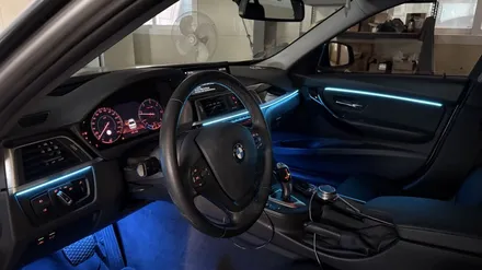 bmw 320d 엠비언트 라이트 다른 튜닝말고 이거 하나만해도 충분합니다. / 경기 광주,용인,하남