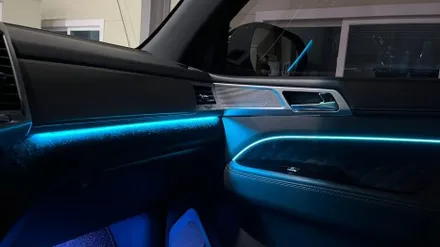 RGB 엠비언트 / KG모빌리티 / 올 뉴 렉스턴 / 경기 광주 목동길